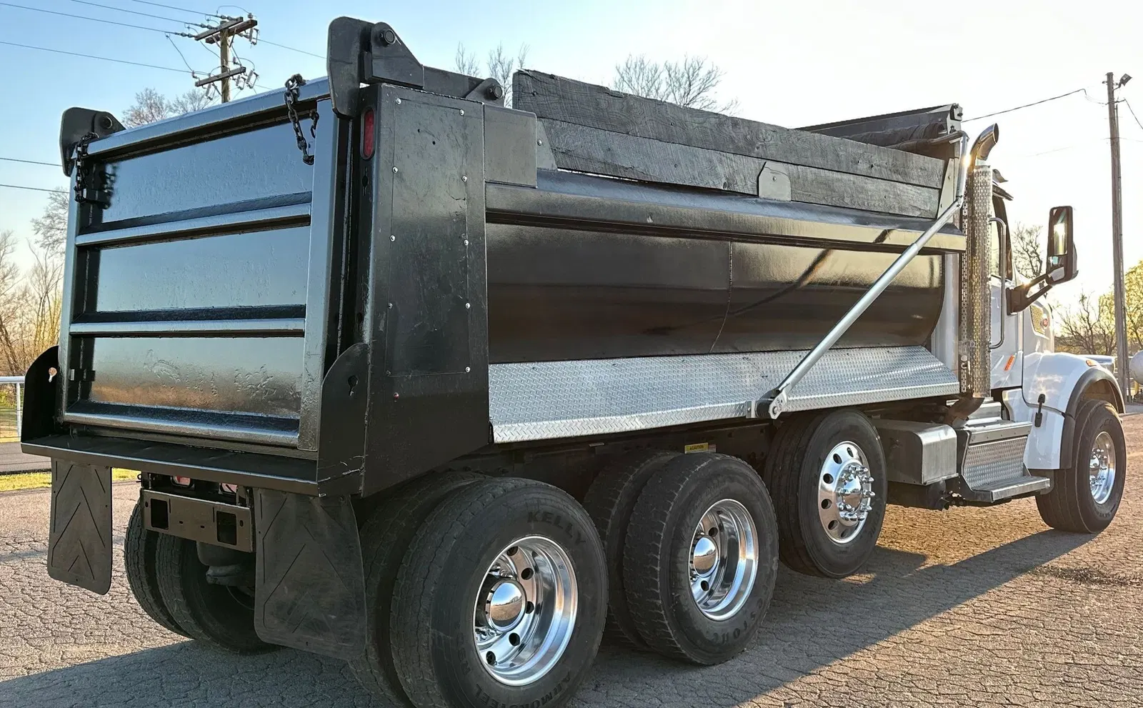 2022 Peterbilt 567