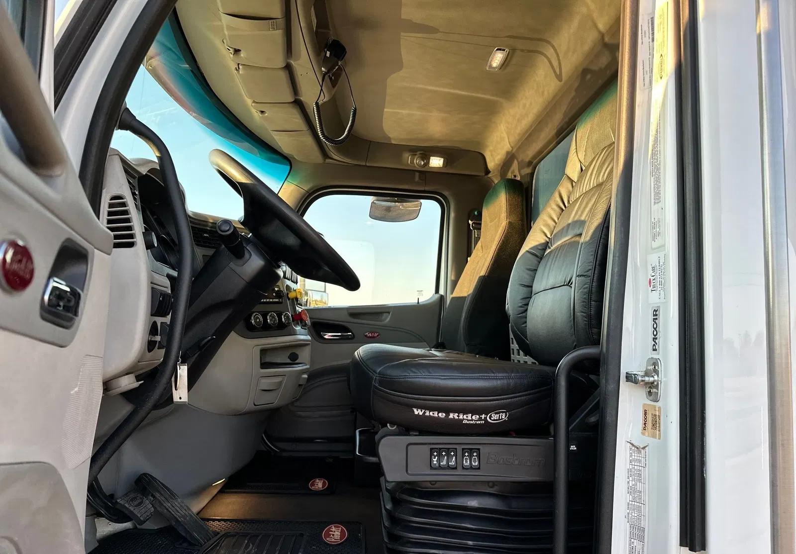 2022 Peterbilt 567
