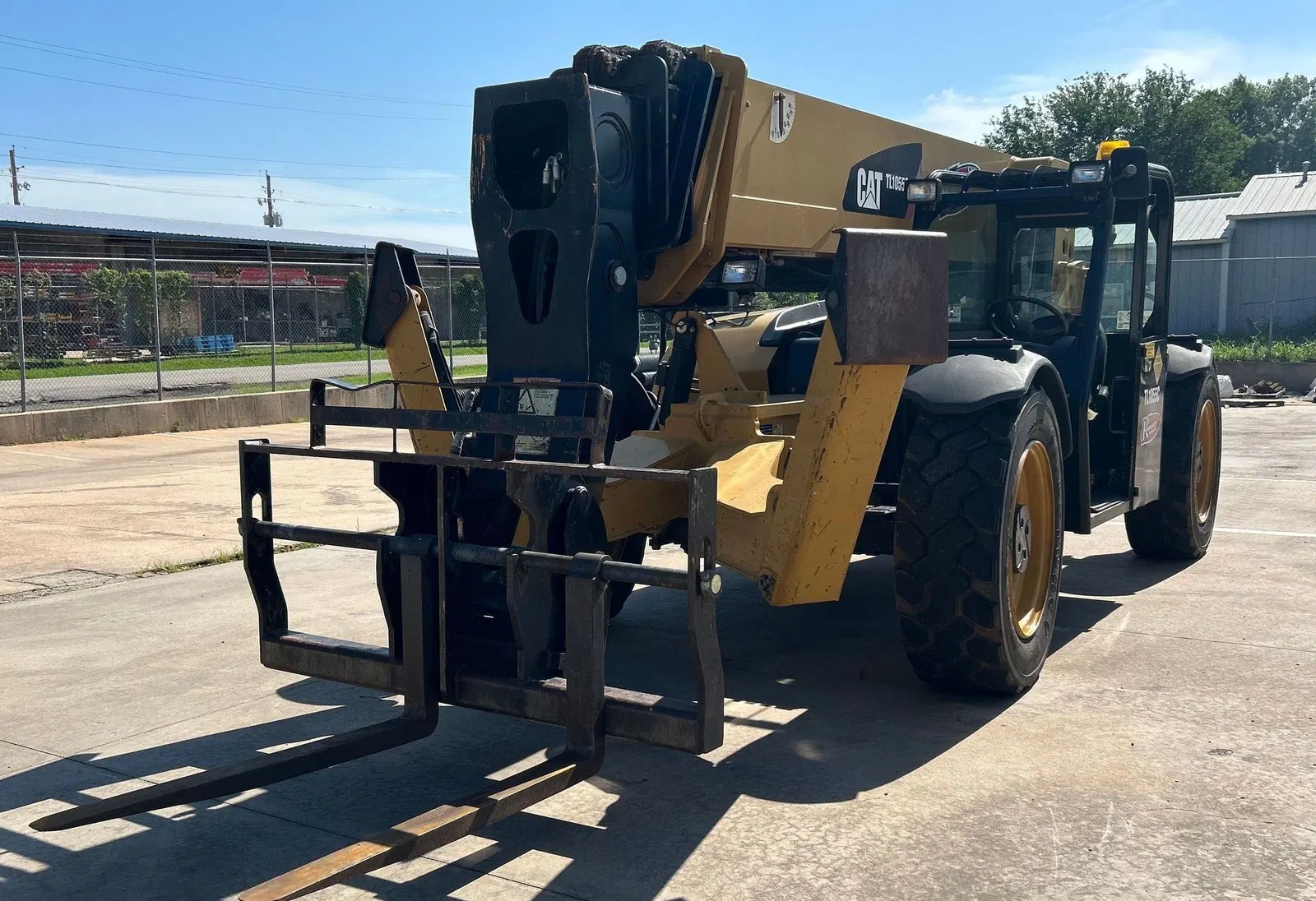 2013 Caterpillar TL1055C