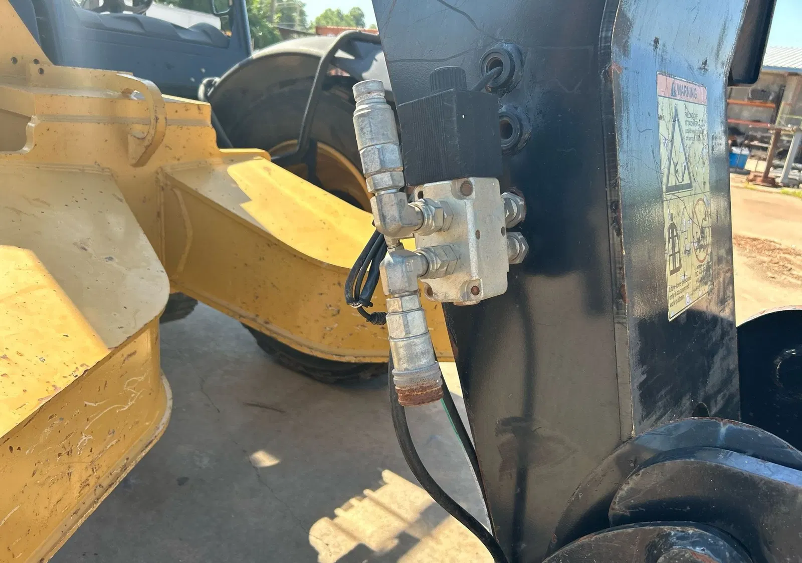 2013 Caterpillar TL1055C