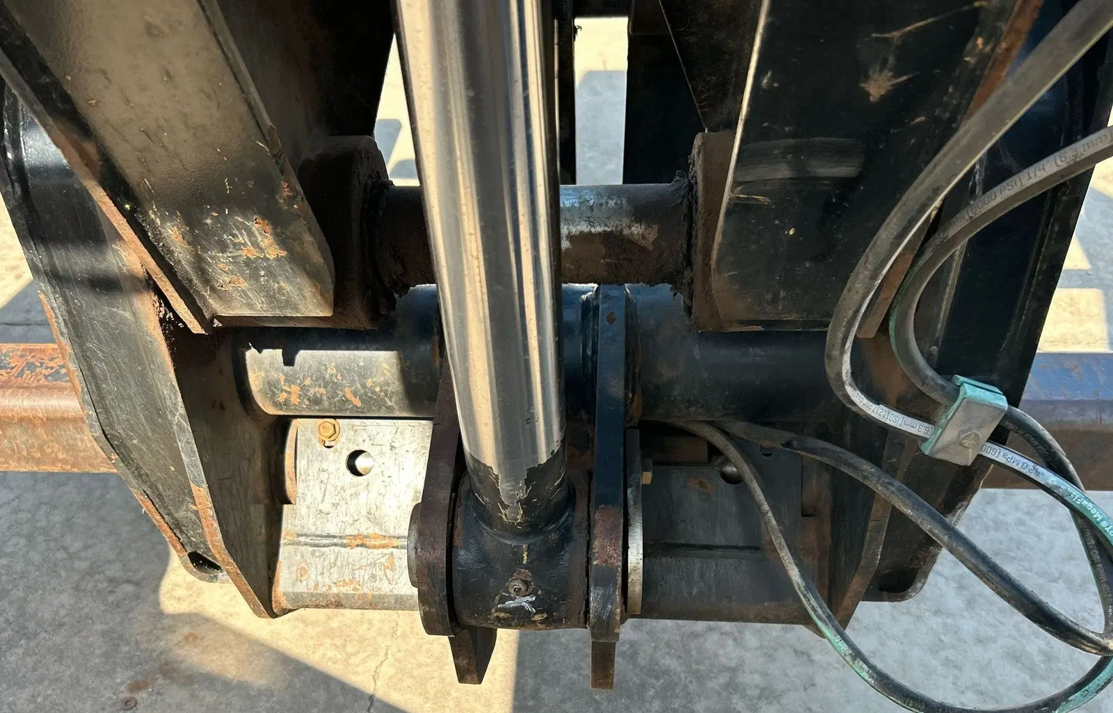 2013 Caterpillar TL1055C