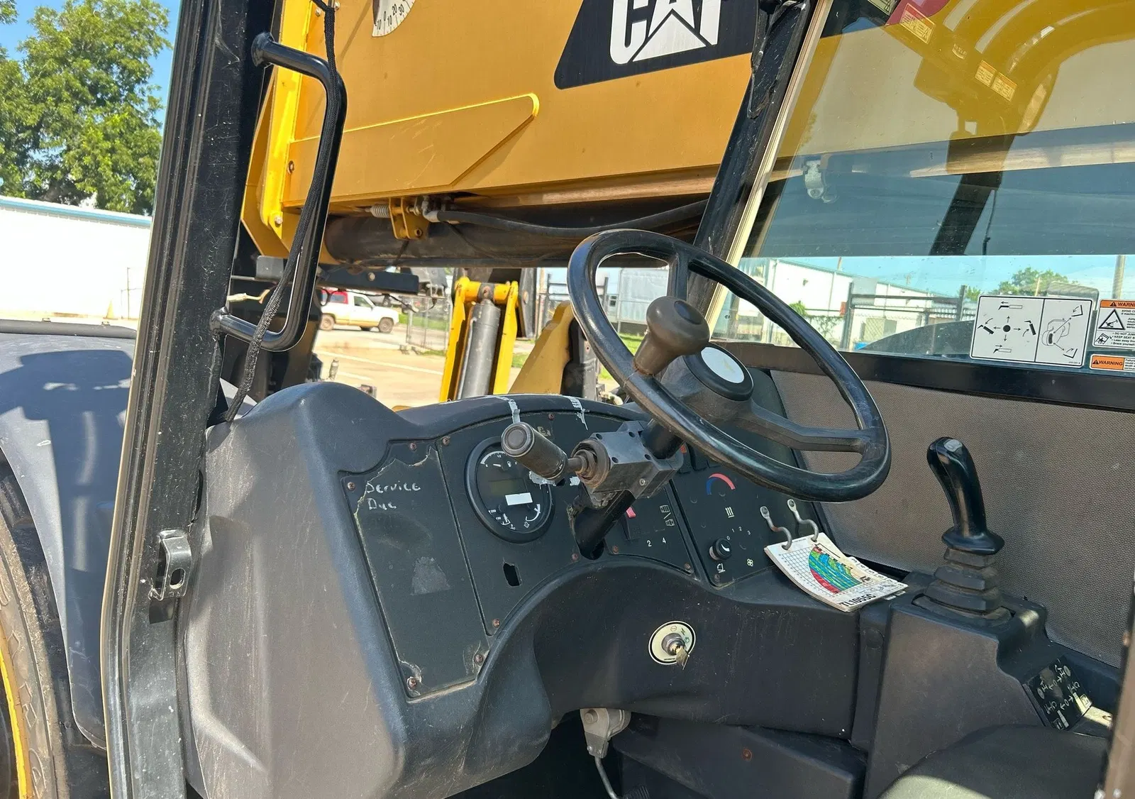 2013 Caterpillar TL1055C