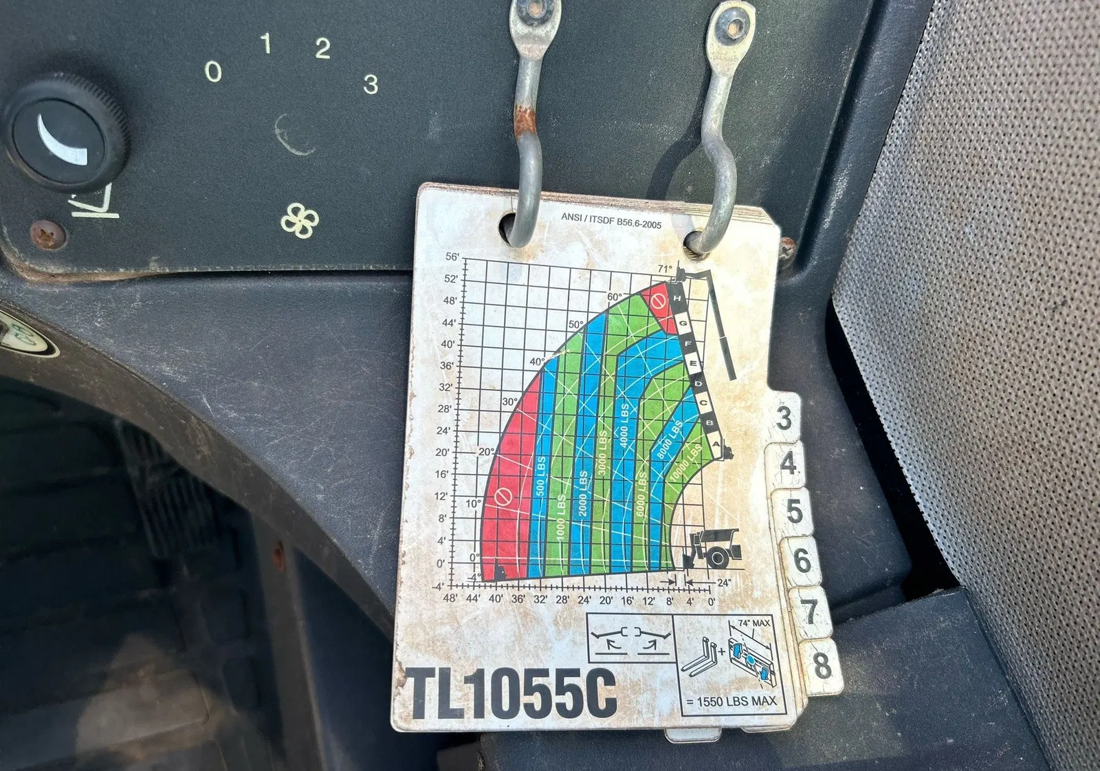 2013 Caterpillar TL1055C