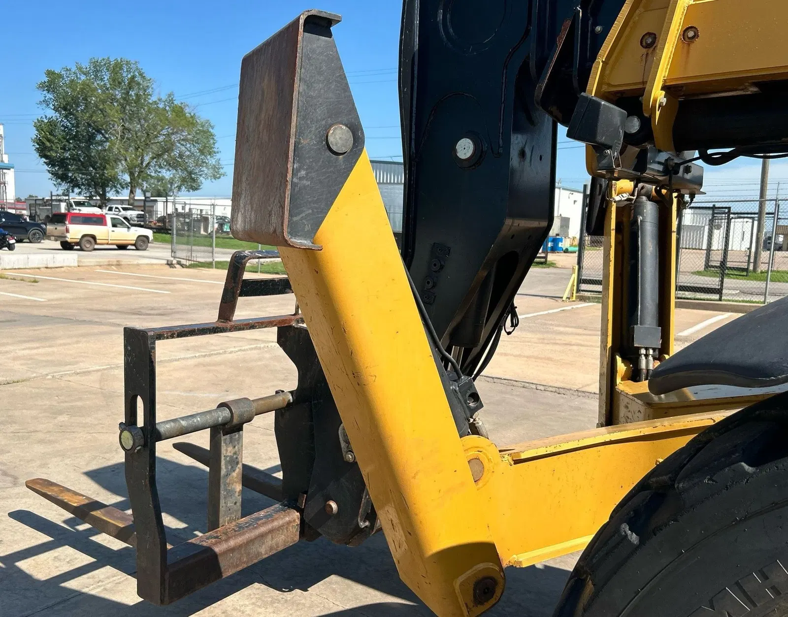 2013 Caterpillar TL1055C