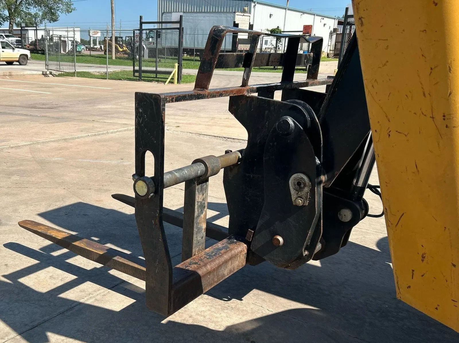 2013 Caterpillar TL1055C