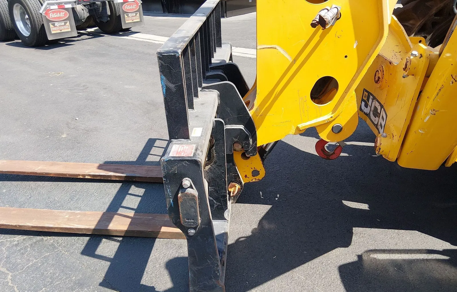2020 JCB 510.56
