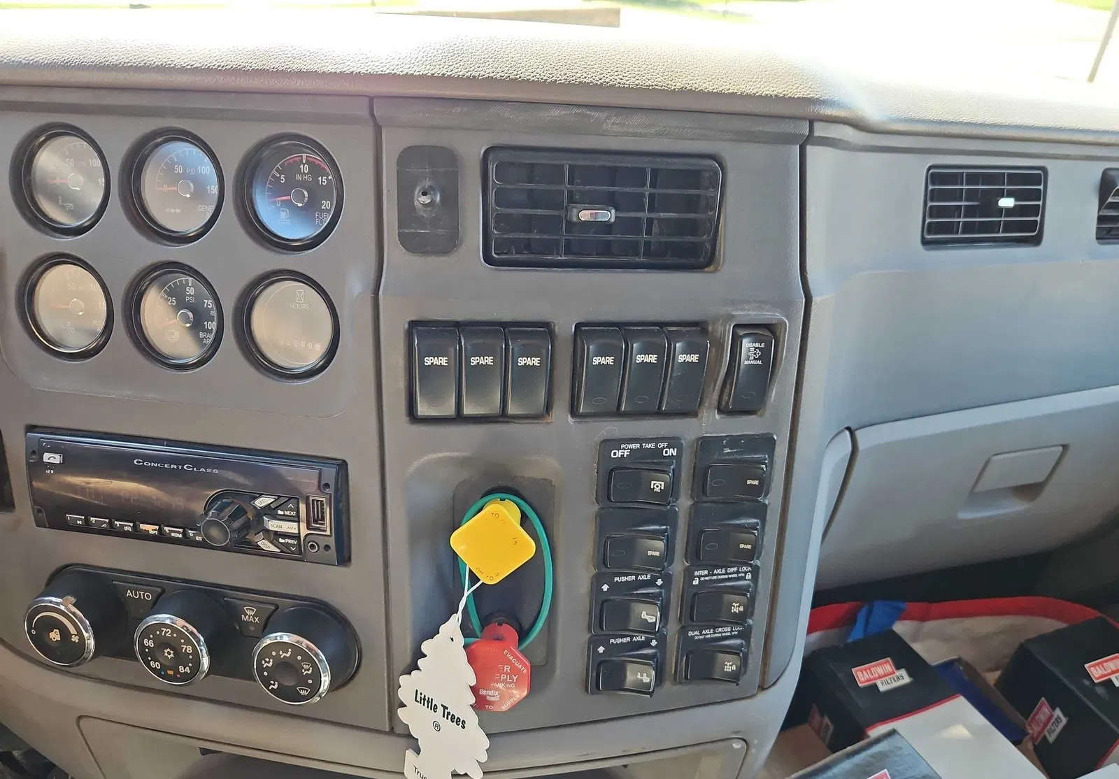 2015 Peterbilt 567