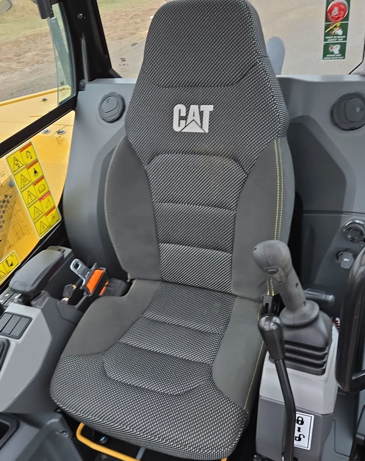 2023 Caterpillar 306