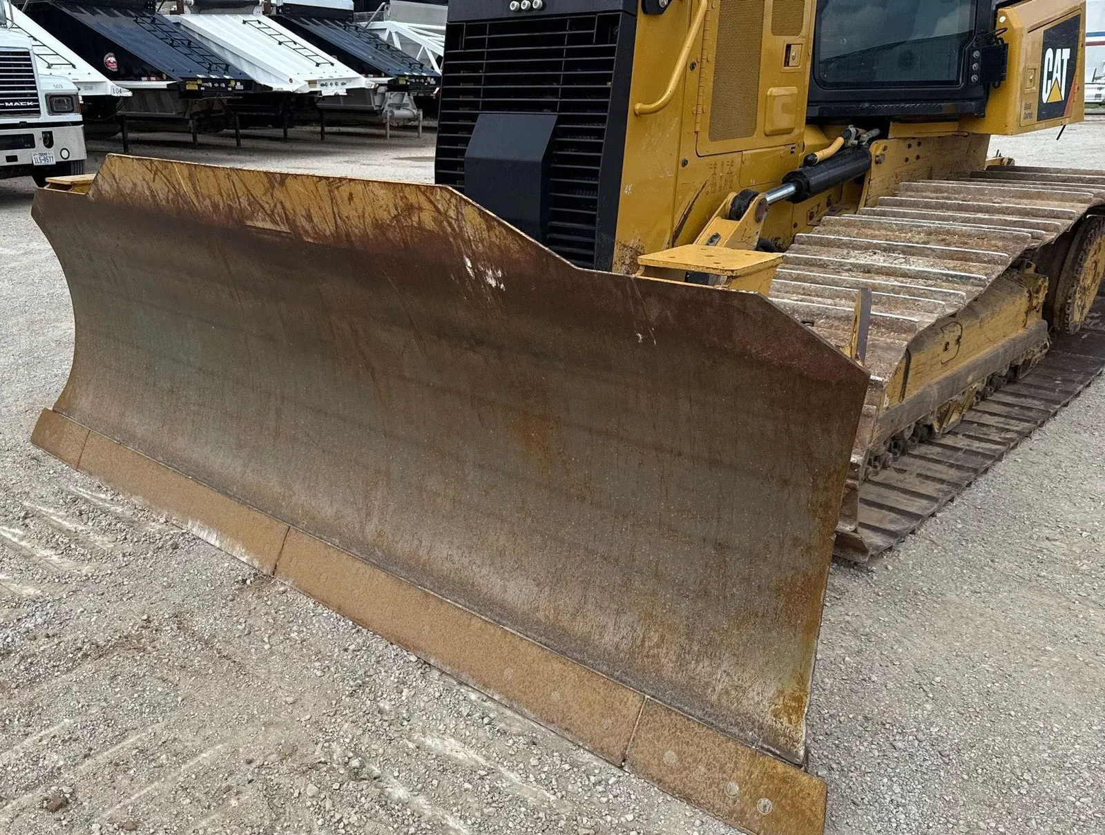 2018 Caterpillar D6K2