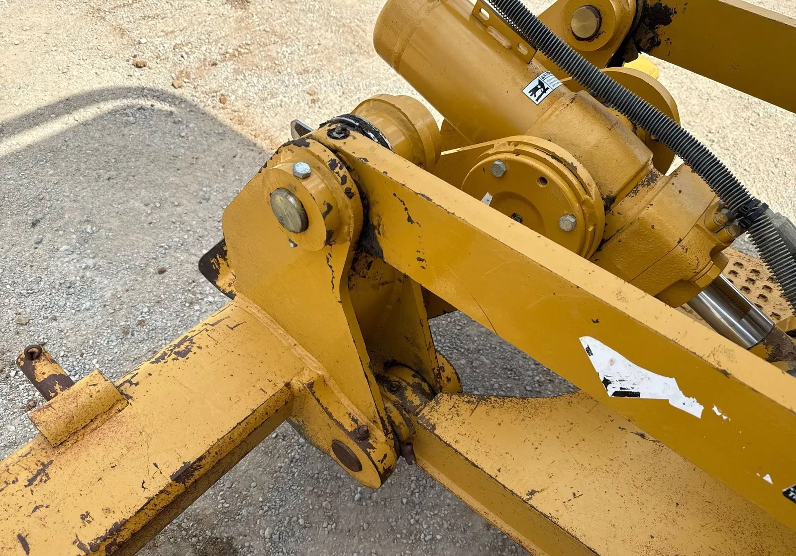 2018 Caterpillar D6K2