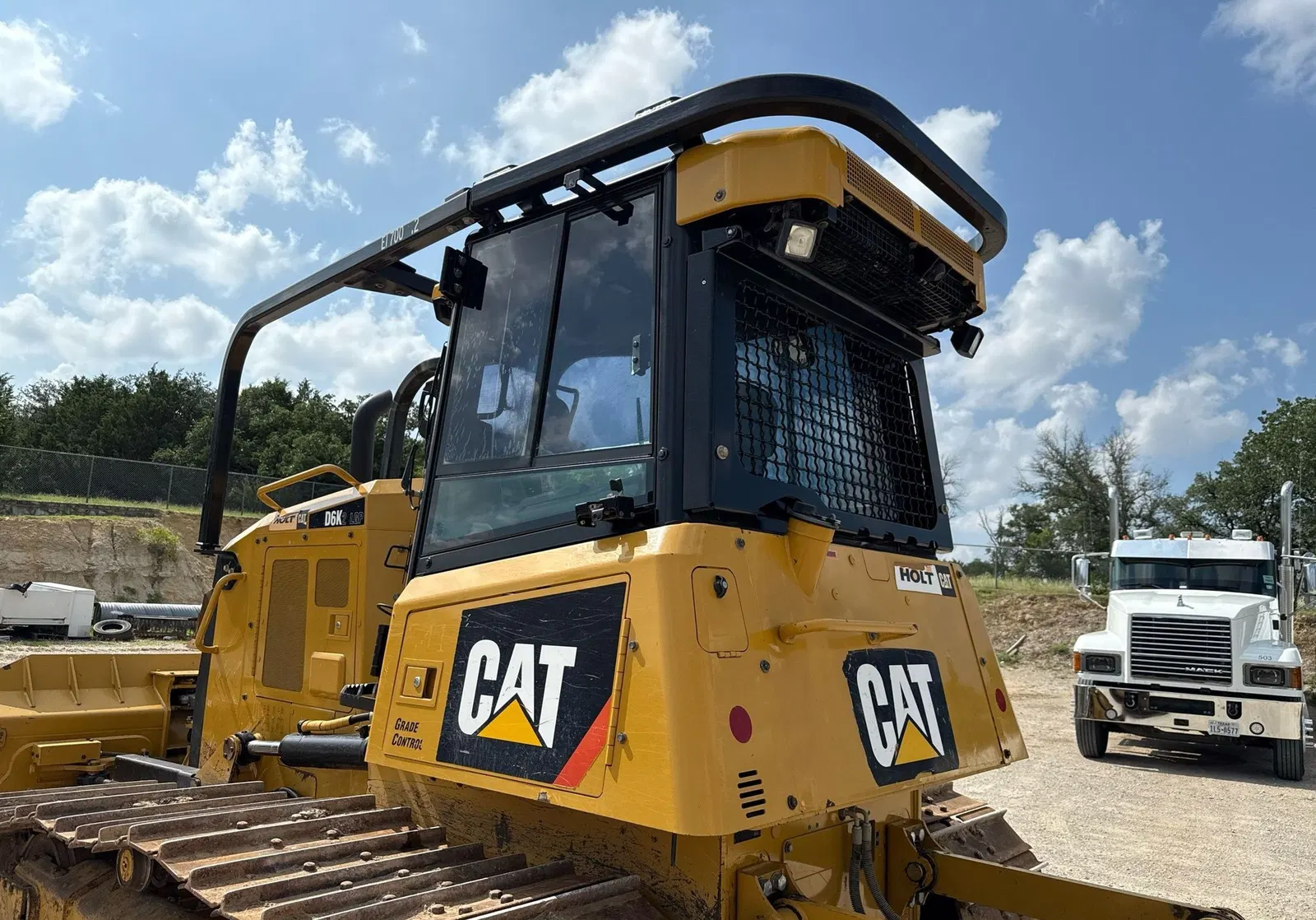 2018 Caterpillar D6K2