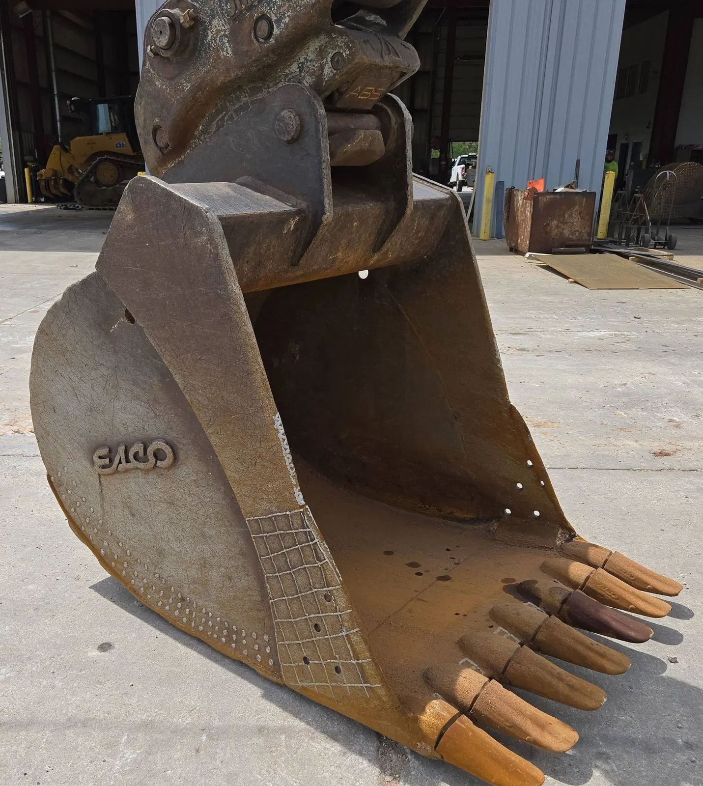 2020 Komatsu PC360LC-11