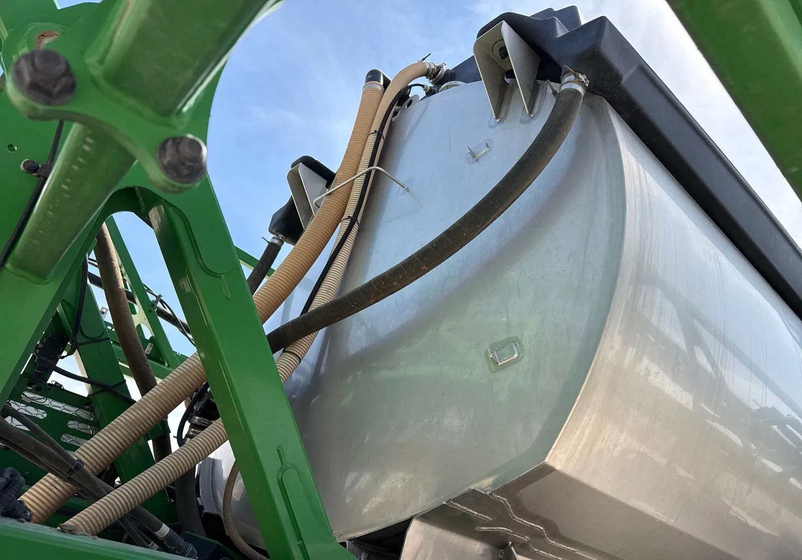 2022 John Deere 412R