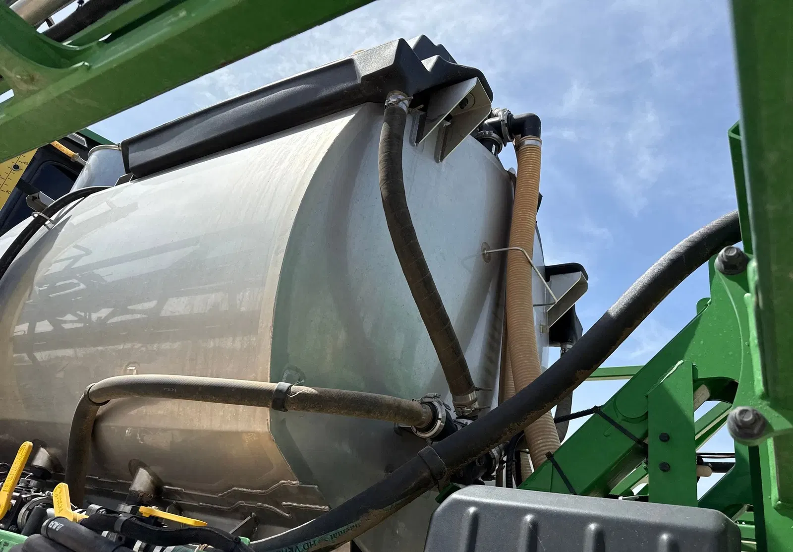 2022 John Deere 412R