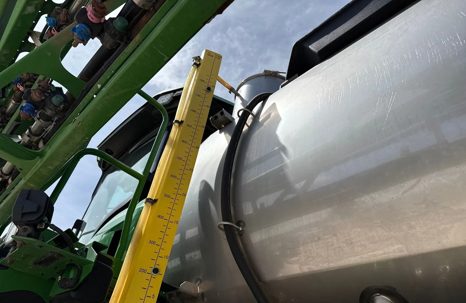 2022 John Deere 412R