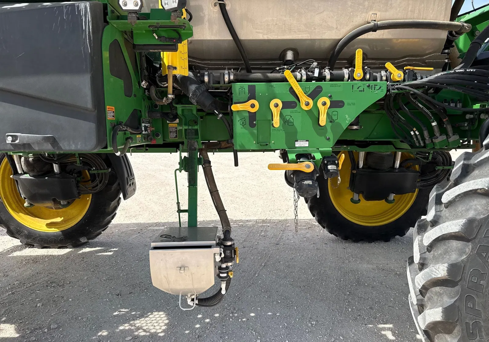 2022 John Deere 412R