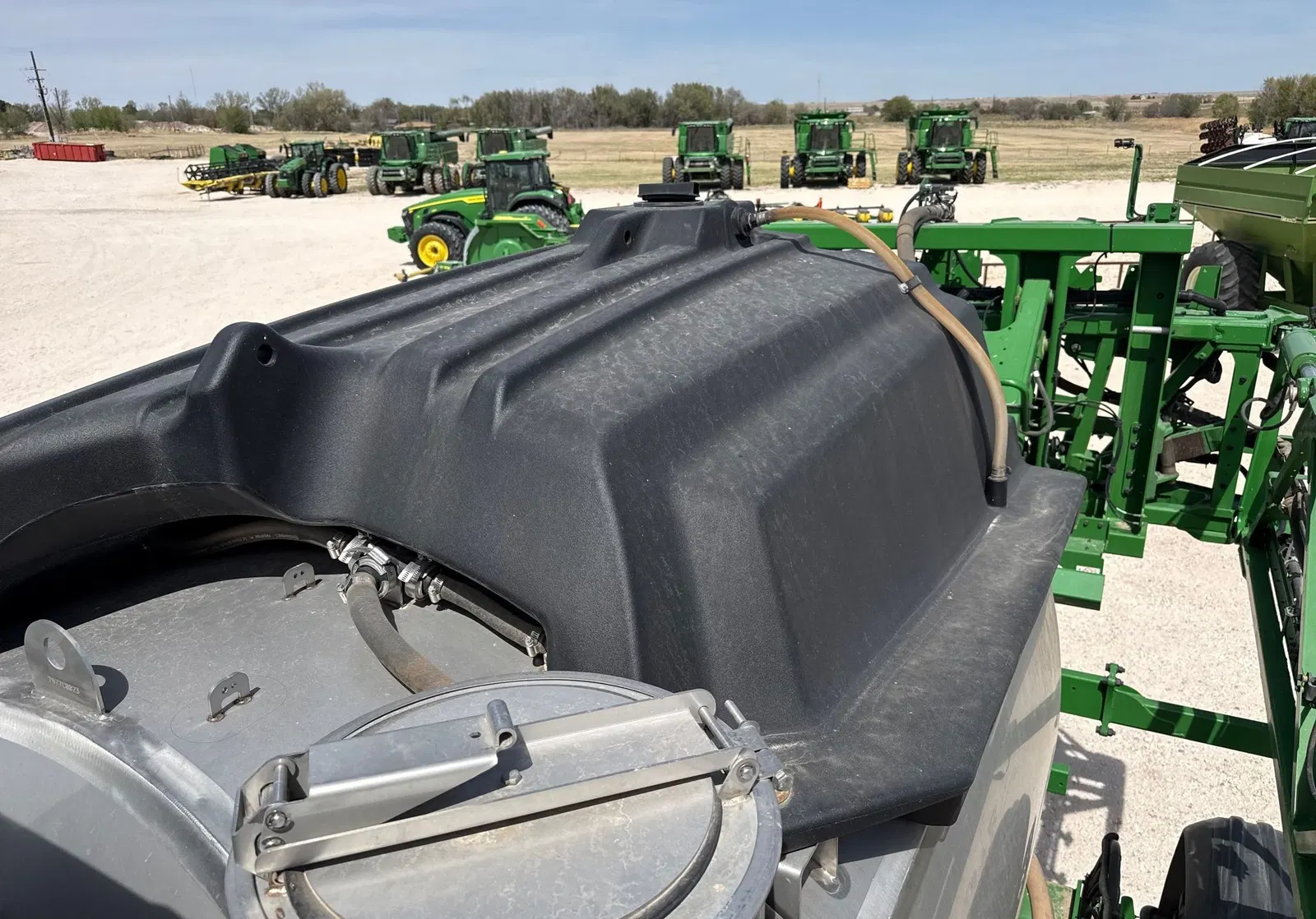 2022 John Deere 412R