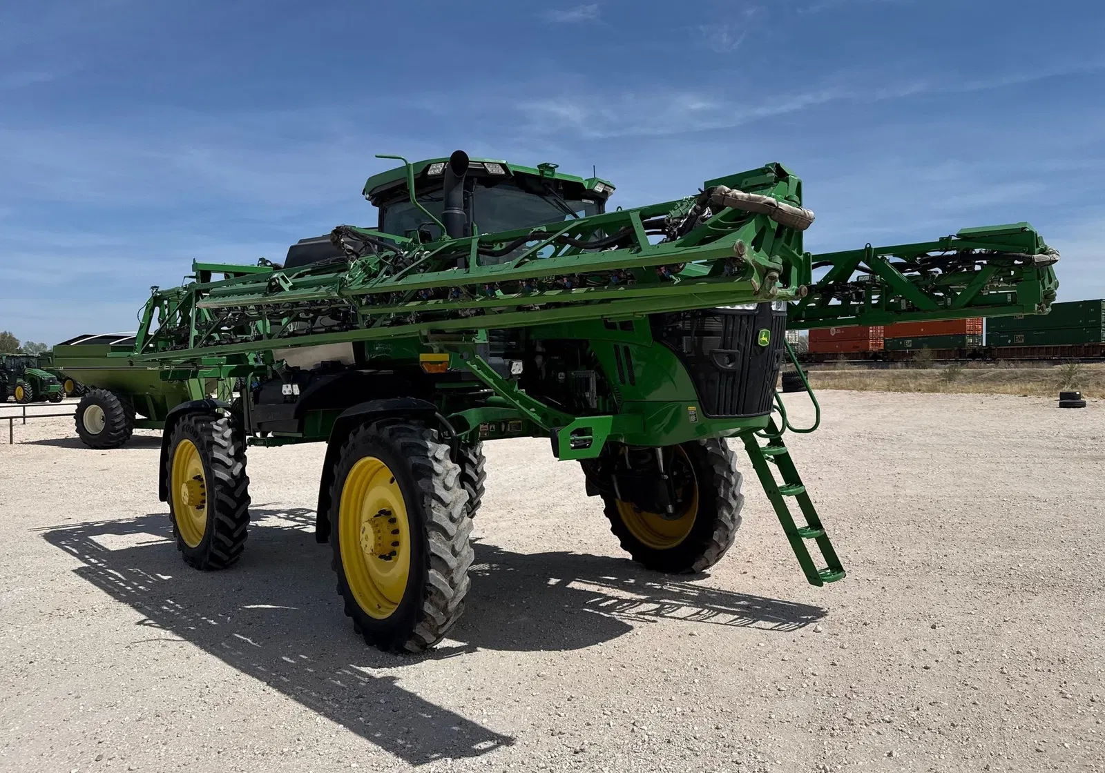 2022 John Deere 412R