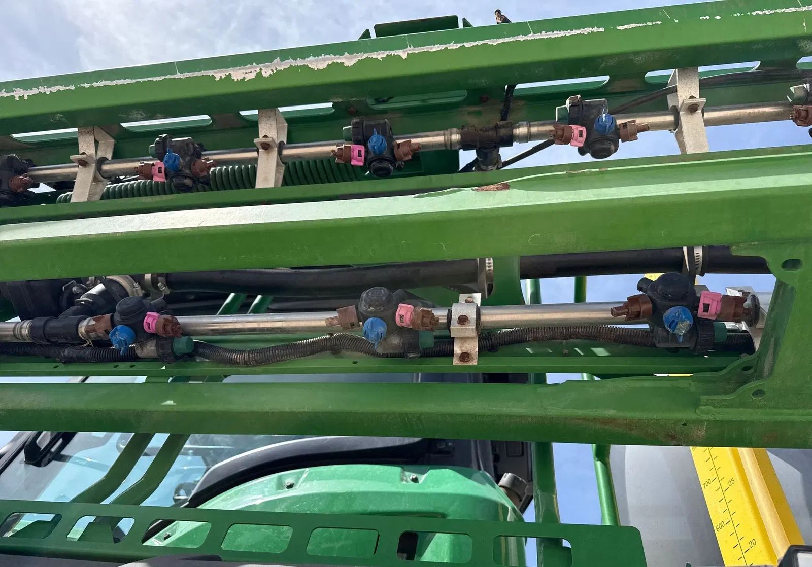 2022 John Deere 412R