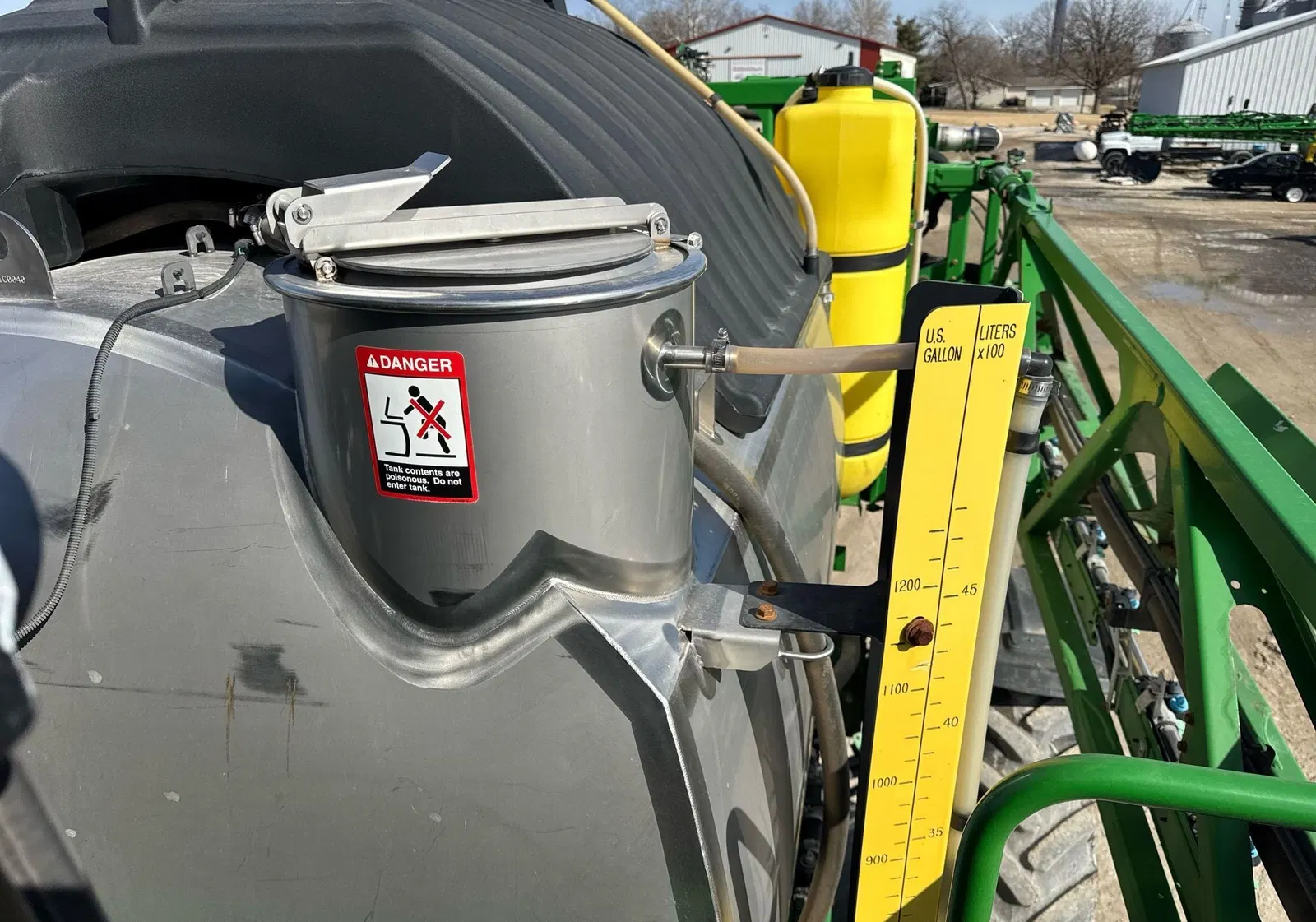 2017 John Deere R4045