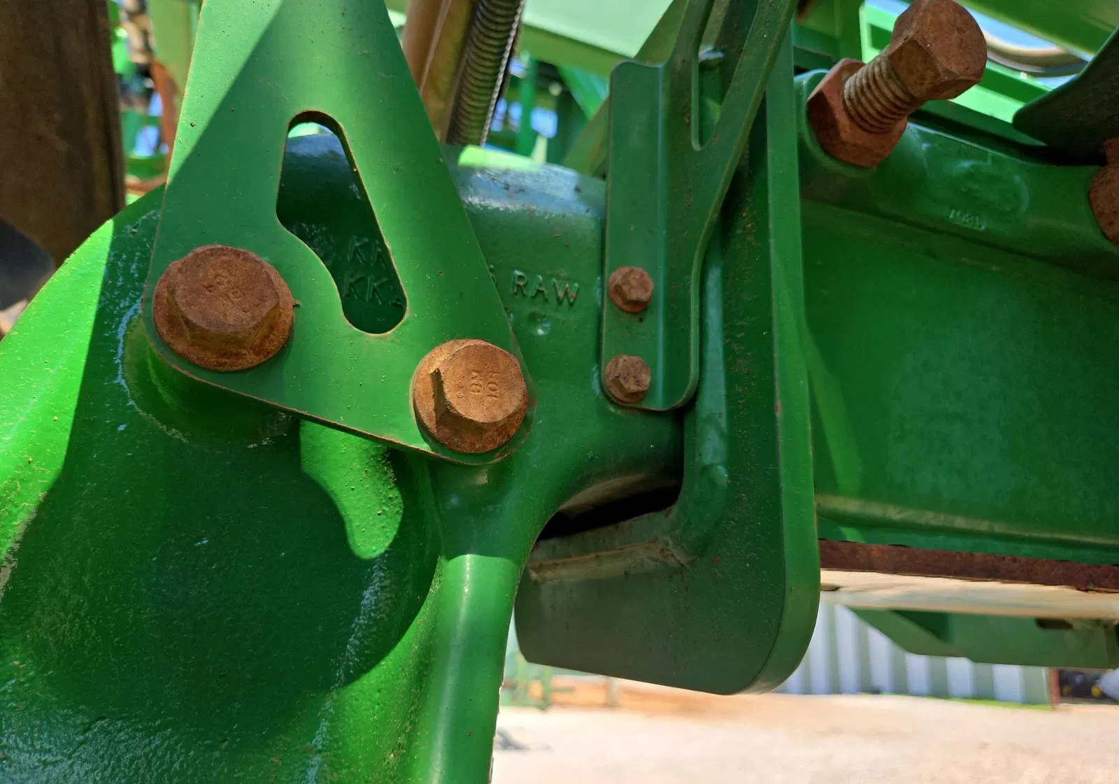 2018 John Deere R4038