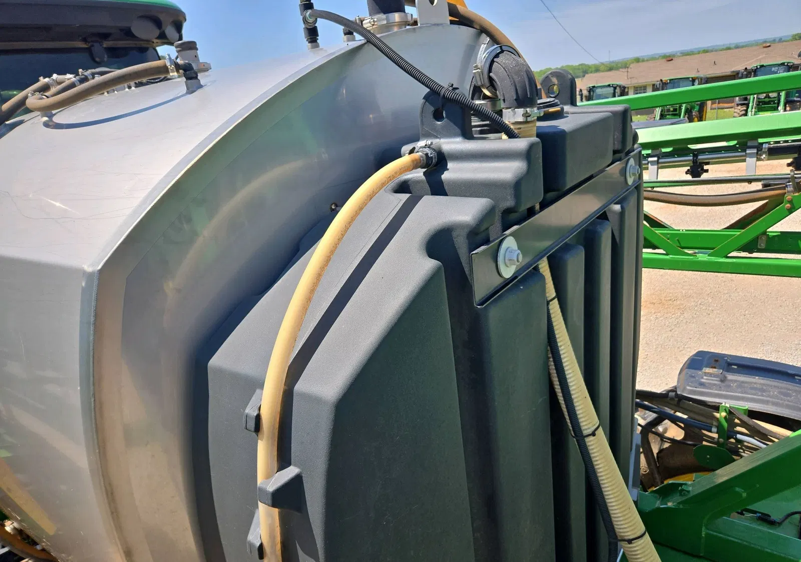 2018 John Deere R4038