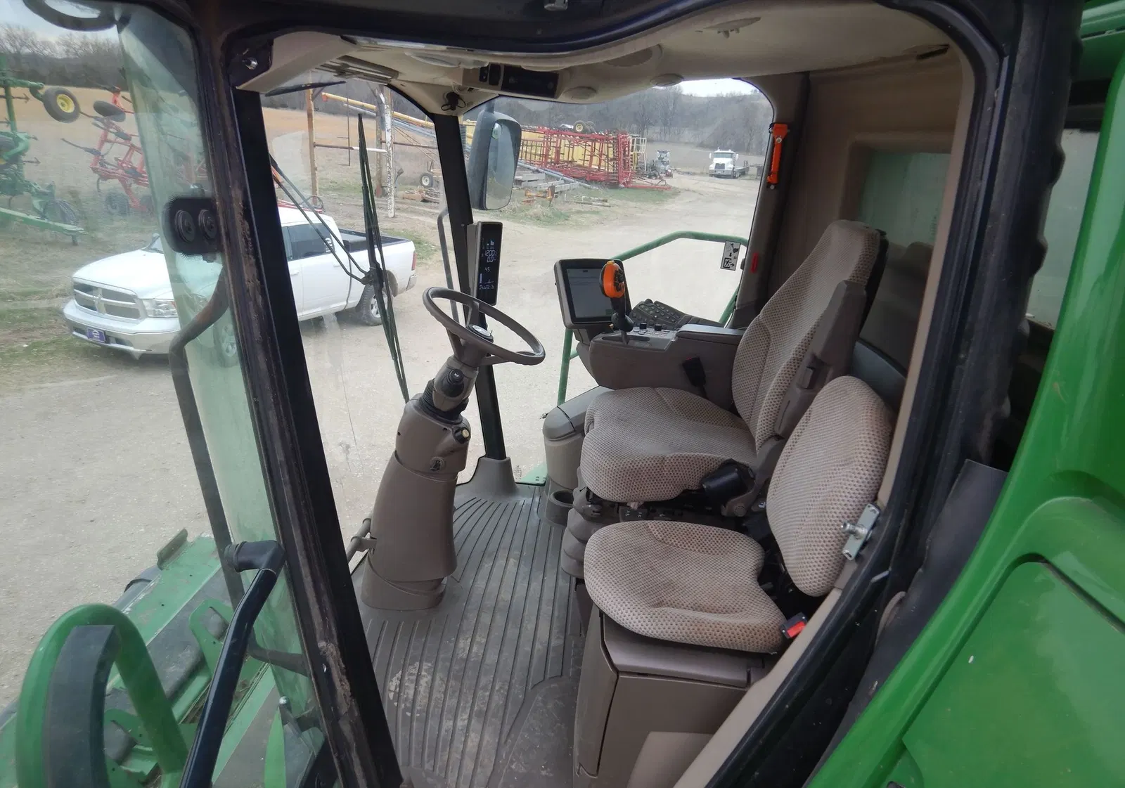 2017 John Deere S680S
