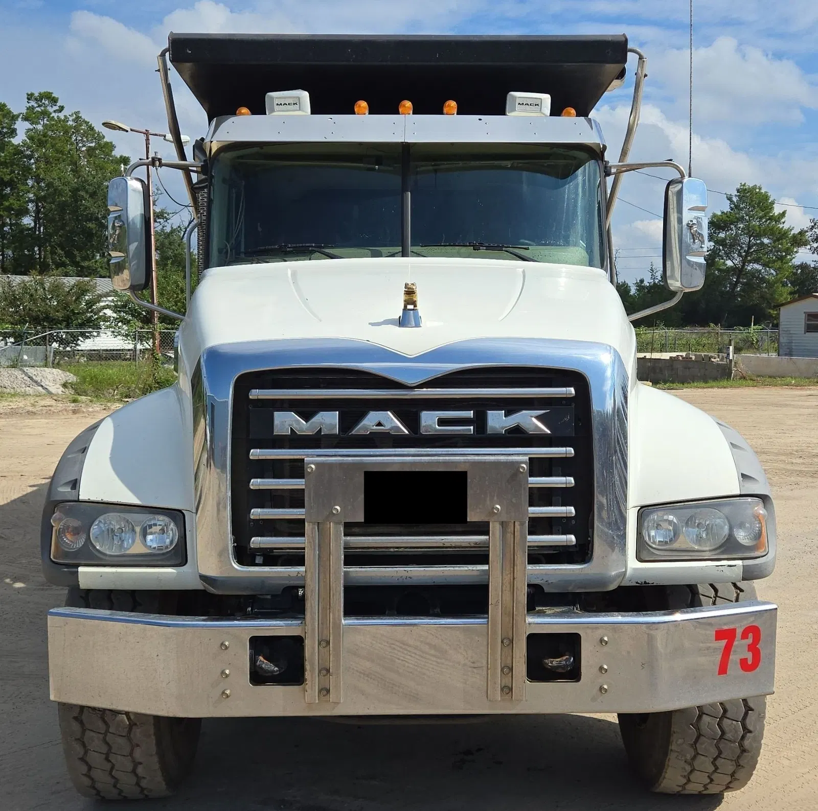 2019 Mack Granite