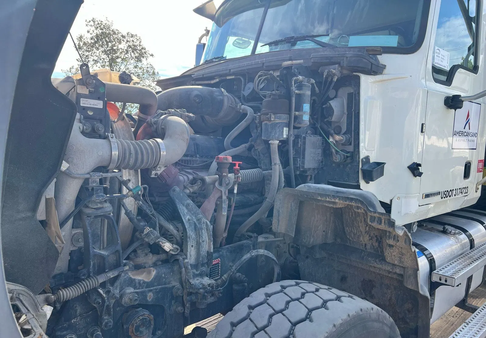 2019 Mack Granite