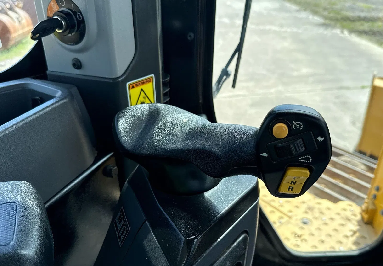 2024 Caterpillar D6