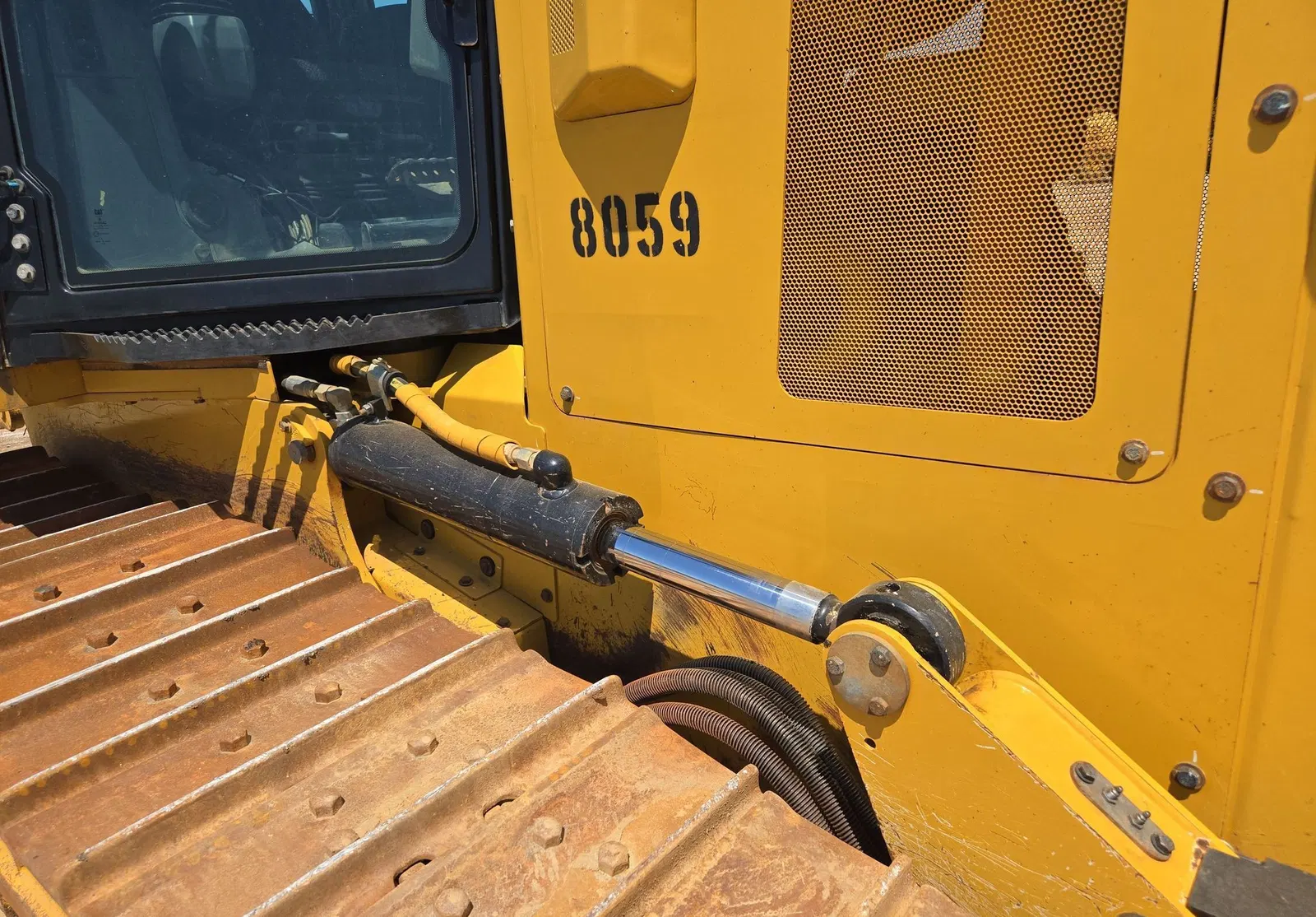 2019 Caterpillar D6K2