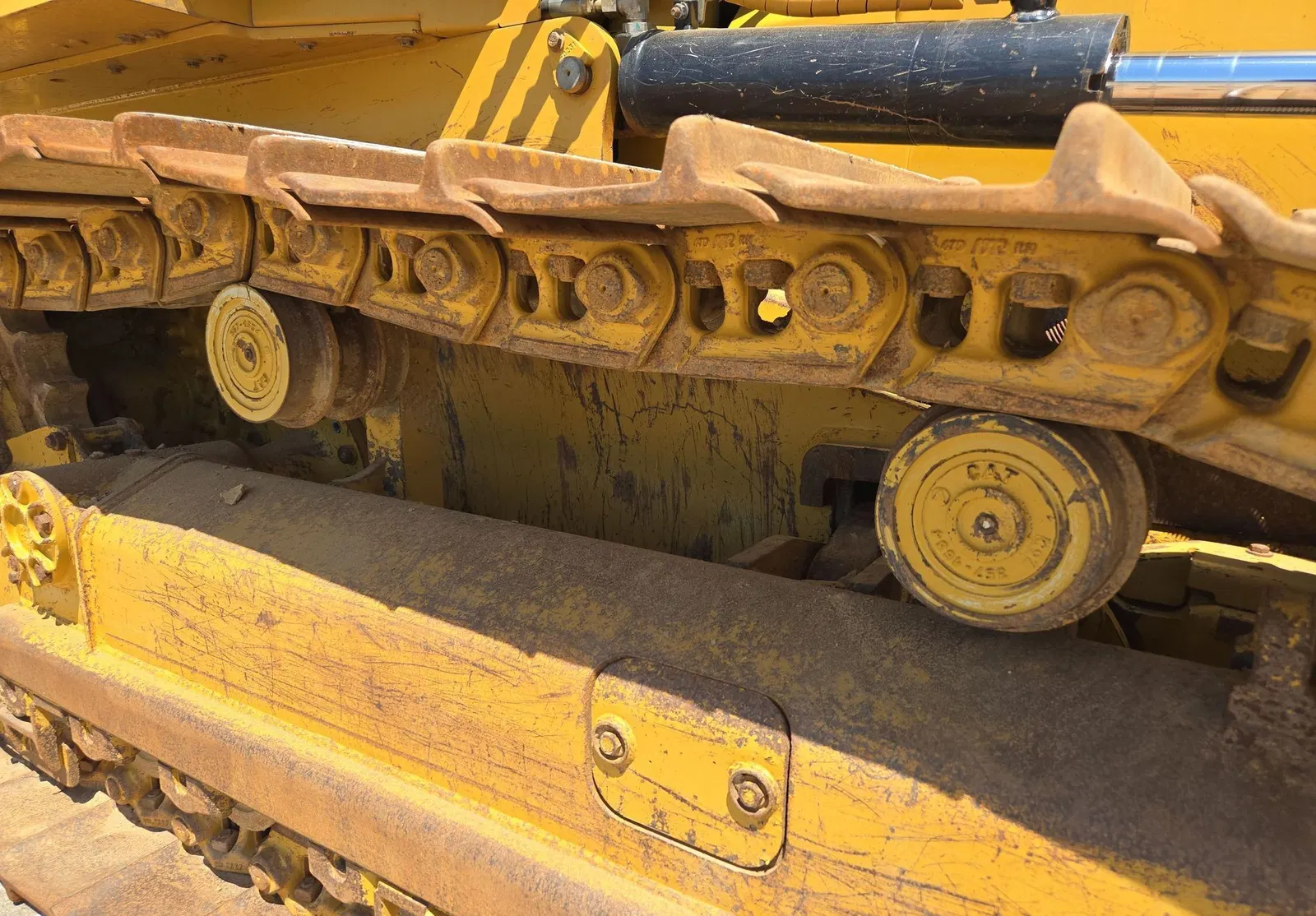 2019 Caterpillar D6K2