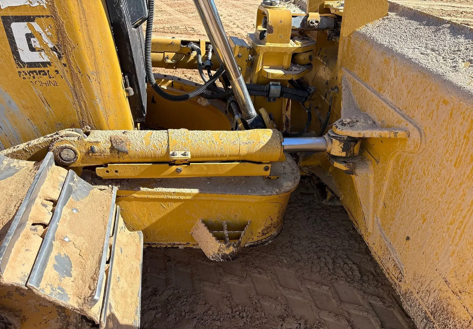 2019 Caterpillar D6T