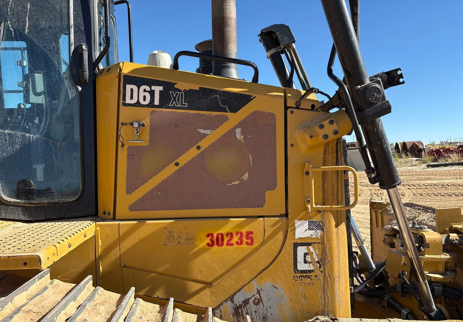 2019 Caterpillar D6T