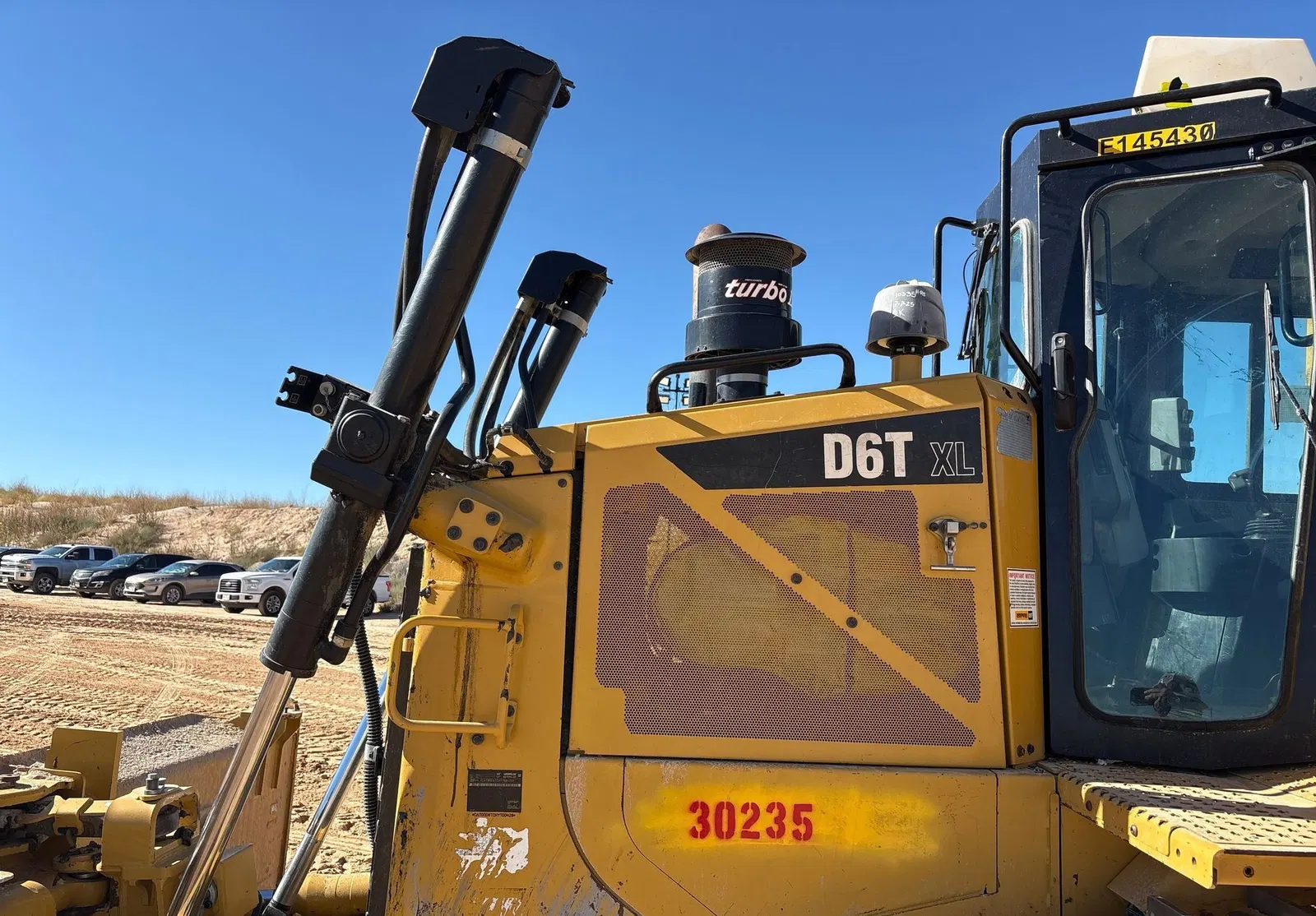 2019 Caterpillar D6T
