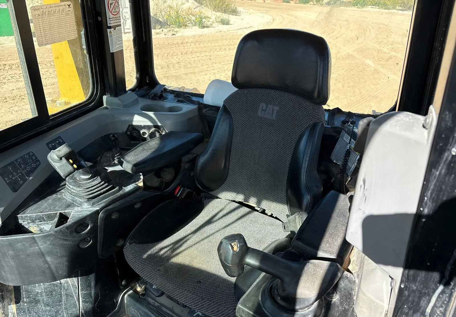 2019 Caterpillar D6T