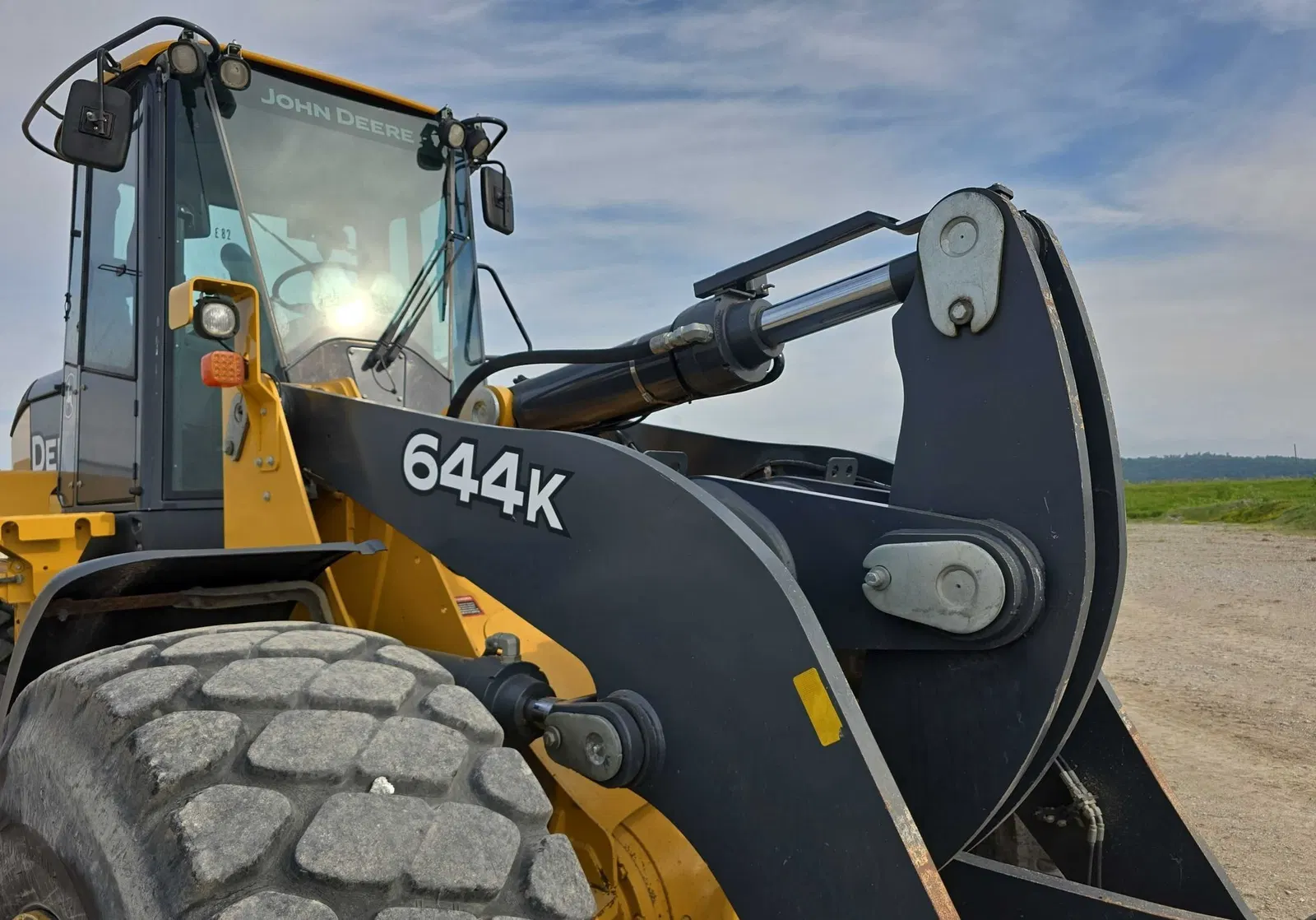 2017 John Deere 644K