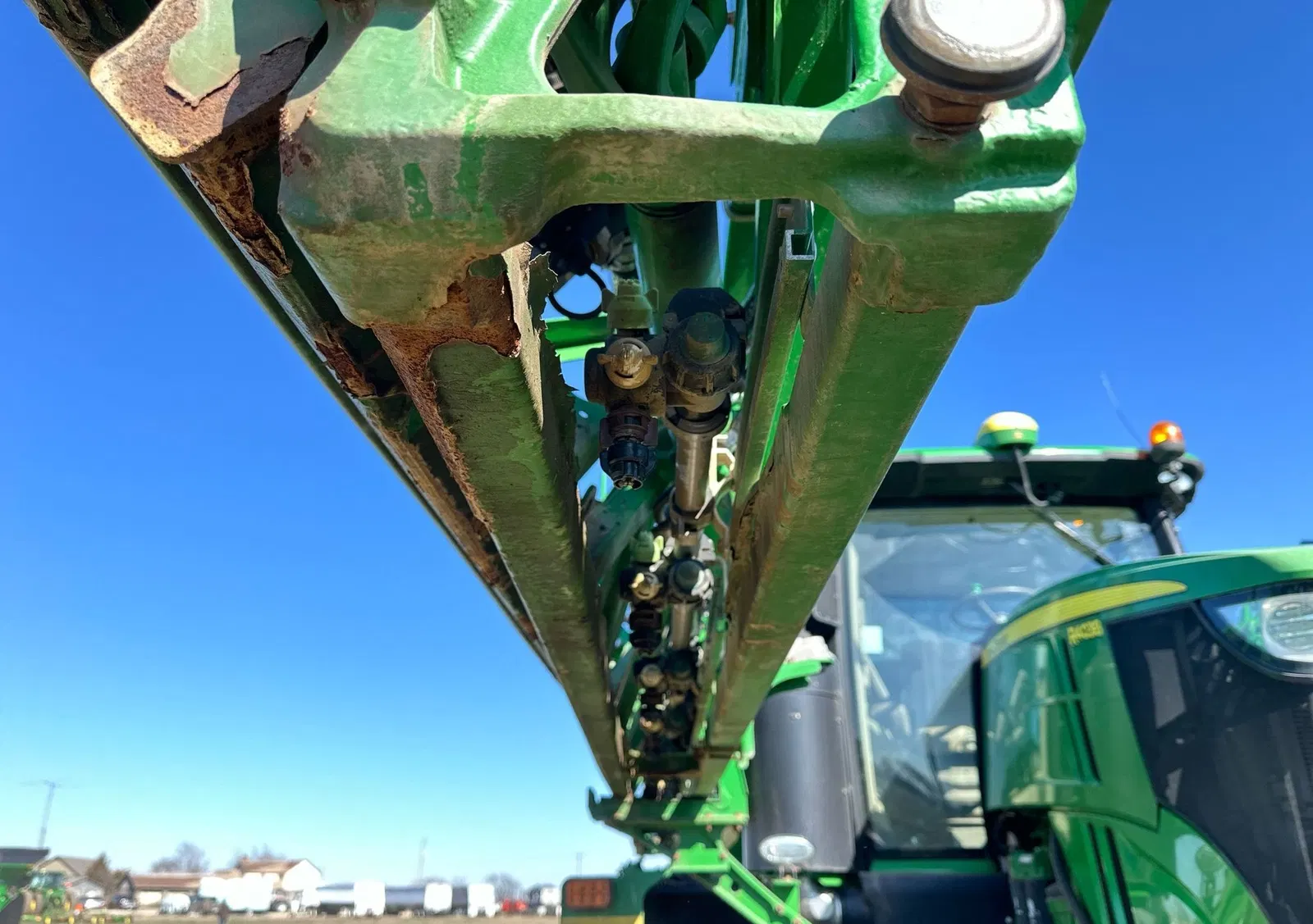 2017 John Deere R4038