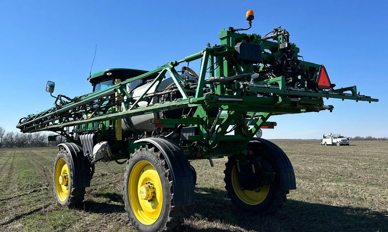 2017 John Deere R4038
