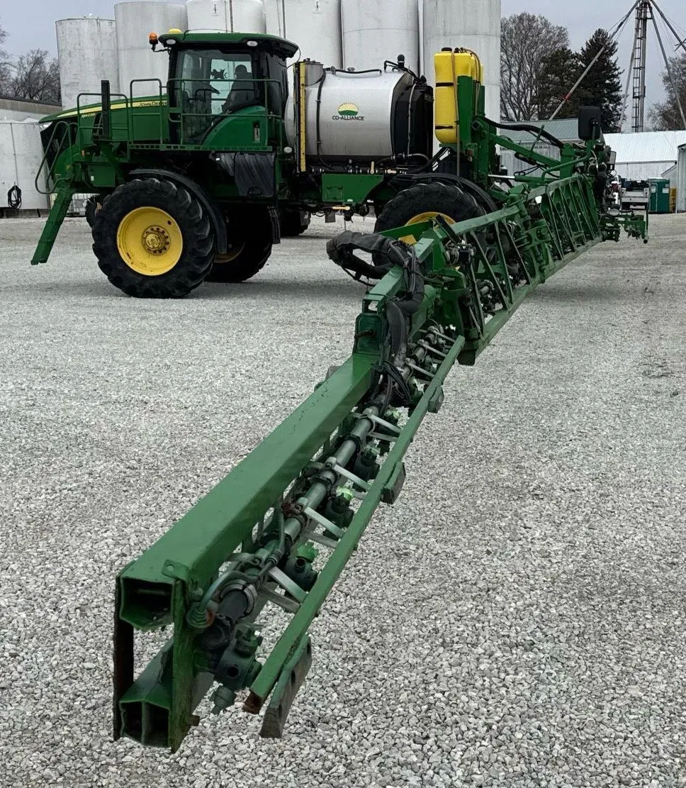2014 John Deere R4038