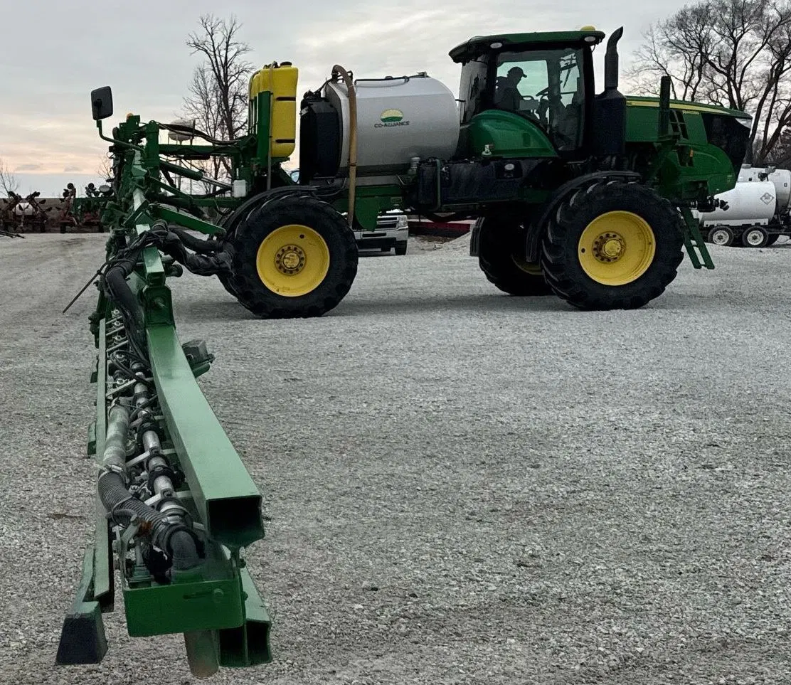 2014 John Deere R4038