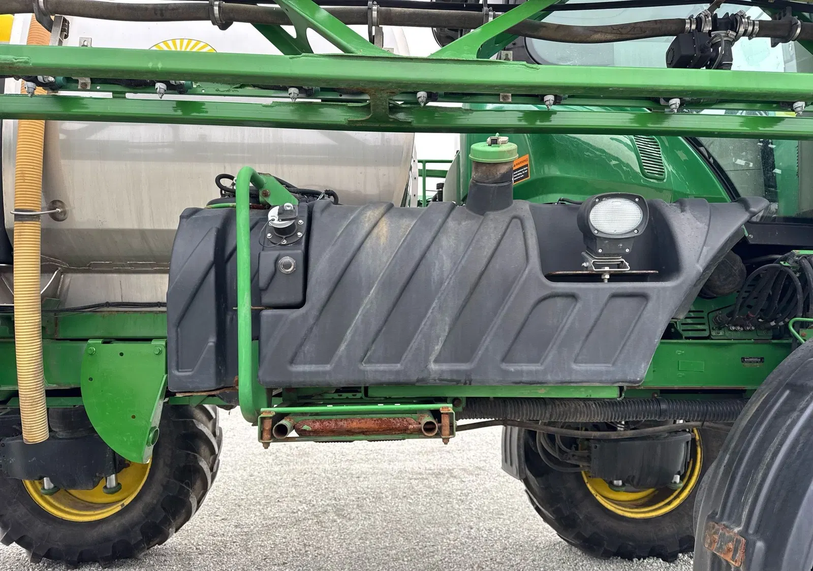2014 John Deere R4038