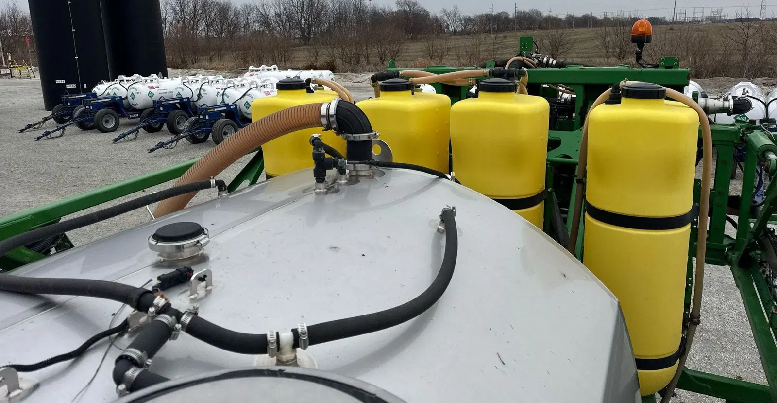 2014 John Deere R4038