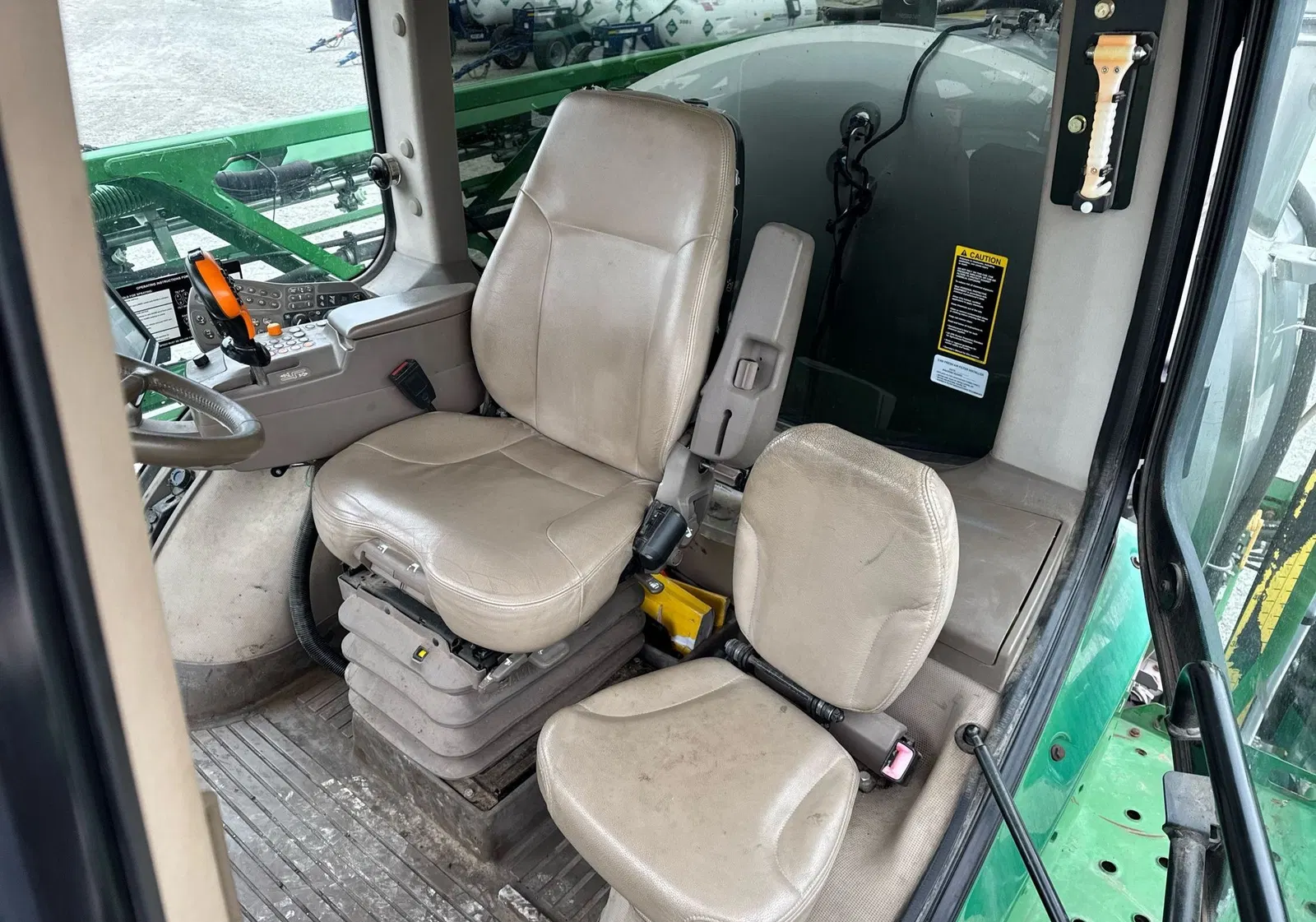 2014 John Deere R4038