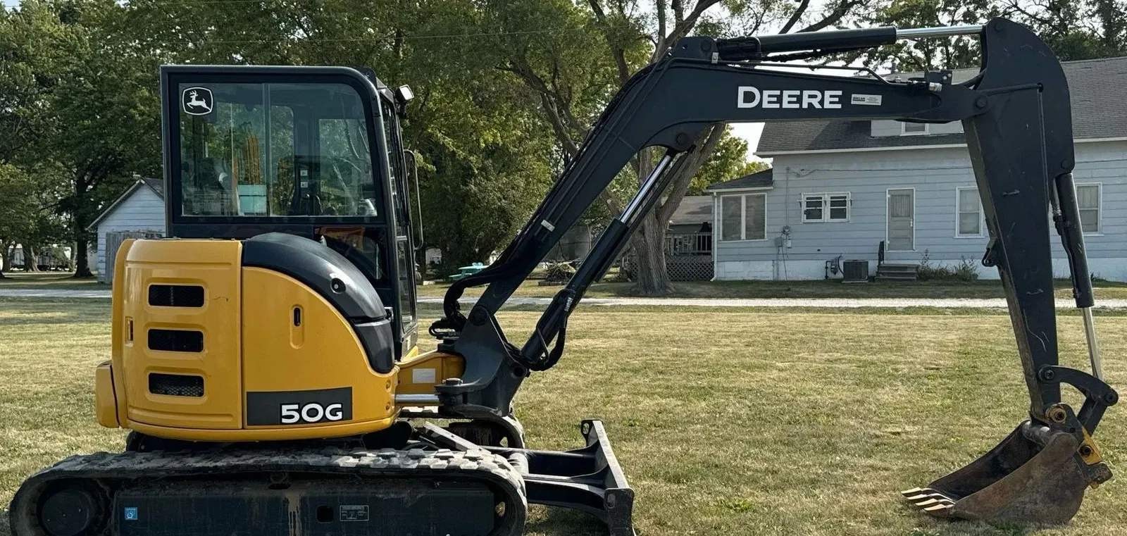2016 John Deere 50G