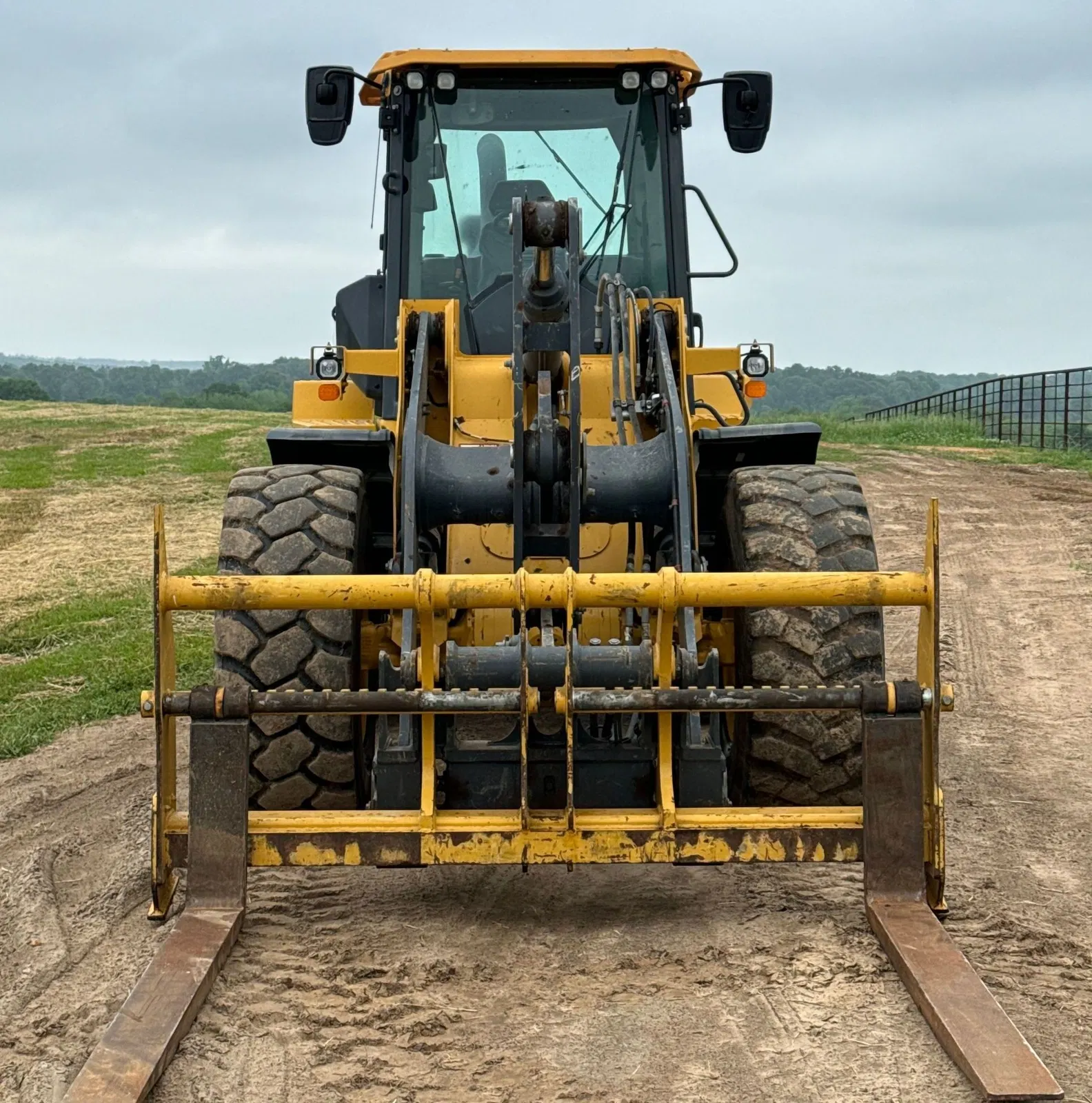 2022 John Deere 544