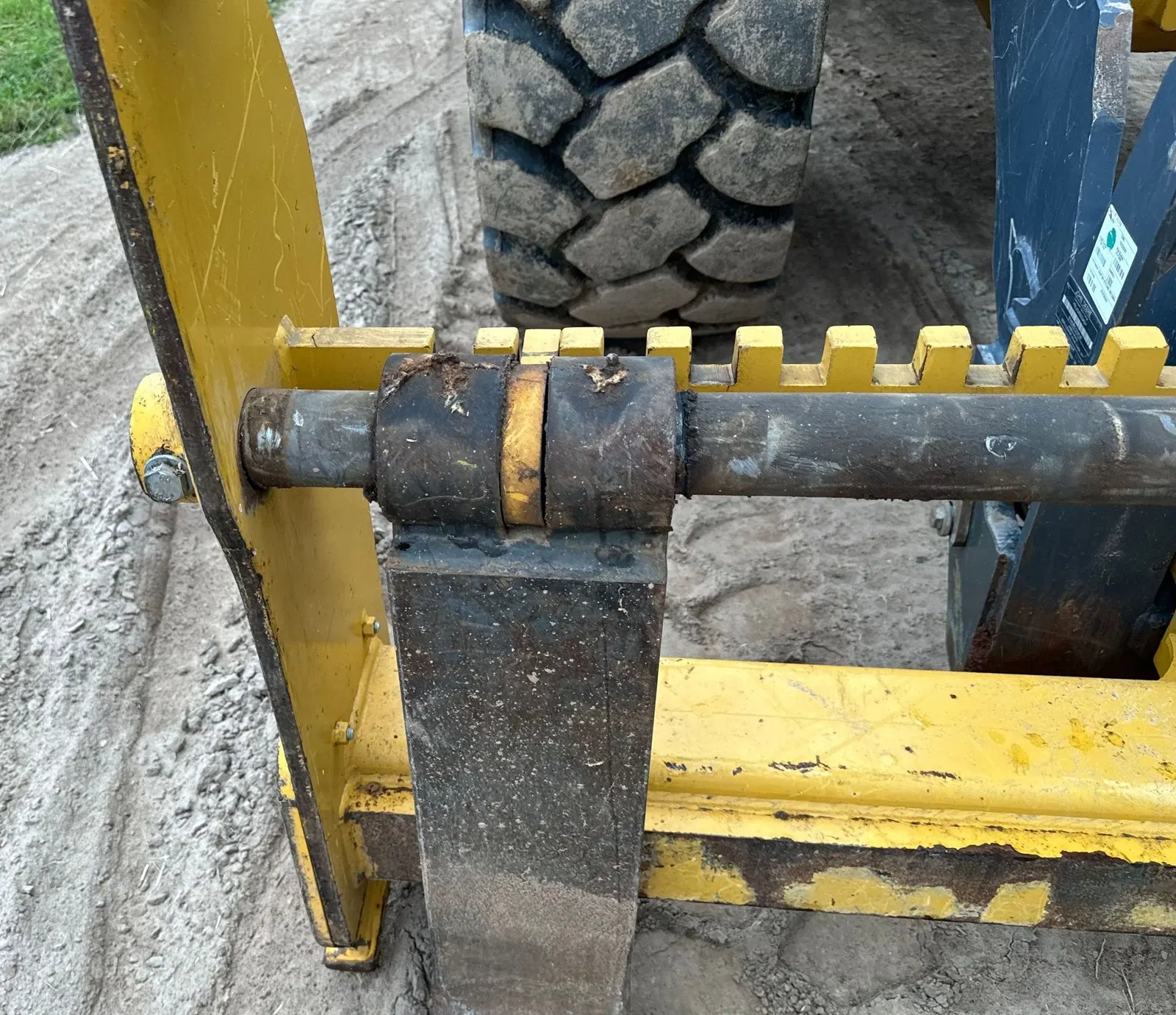 2022 John Deere 544
