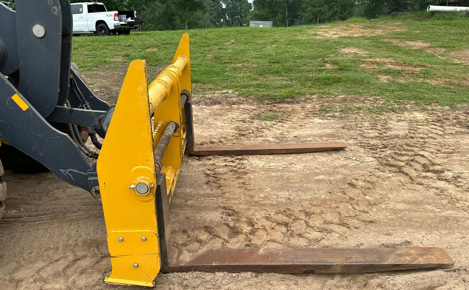 2022 John Deere 544