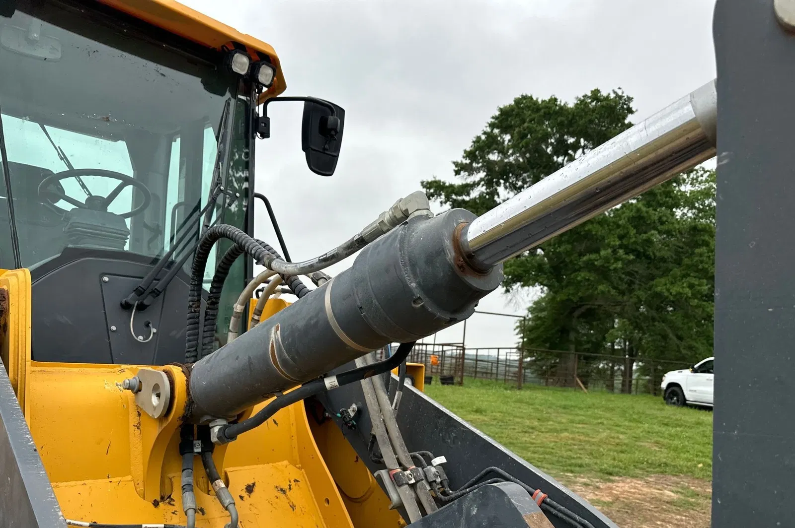 2022 John Deere 544