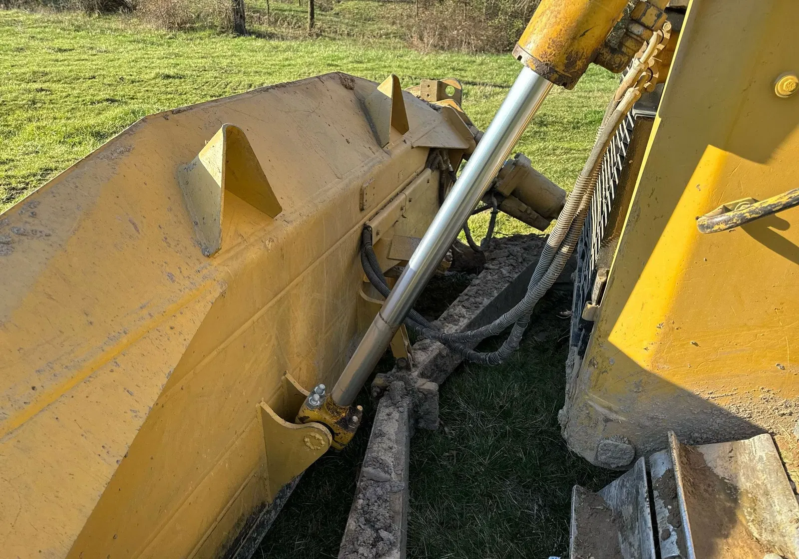 2005 Caterpillar D6R